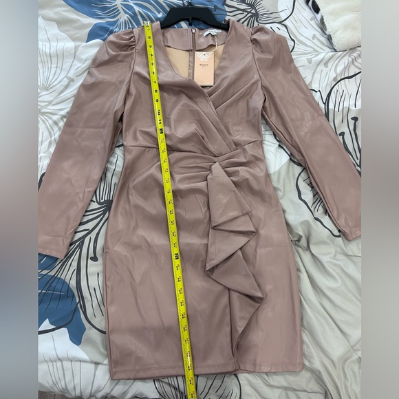 BLASHE • Long Sleeve Mauve Faux Leather Dress • sz Med - Picture 7 of 7